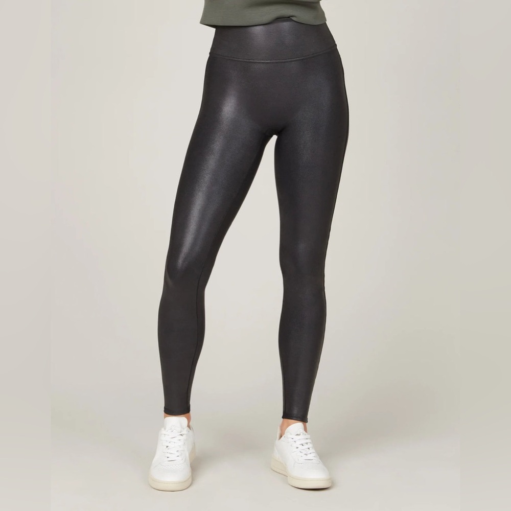 Spanx Faux Leather Black Leggings Size Large